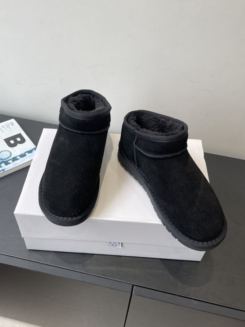 L0ew* boots